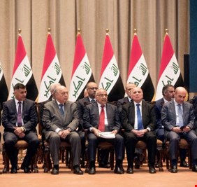 سائرون: بعض الوزراء بحكومة عبد المهدي هم من اسقطوه عبر بيع المناصب!