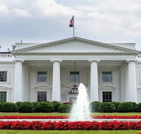 البيت الأبيض يكشف في رسالة إلى الكونغرس عن أسباب قتل سليماني: كان خطراً على أمريكا فقتلناه !