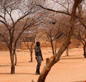 مقتل 24 شخصا في هجوم على كنيسة في بوركينا فاسو