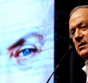 سياسي إسرائيلي يكشف عن خطة لضرب نووي إيران ويعلق على زيارة رئيس 