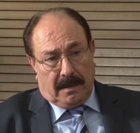 مستشار بارزاني يردُّ على علاوي: في الحقيقة أنك قدمت تنازلات كبيرة لكنها جاءت متأخرة فلا تقل أنك لم تقدم تنازلات!