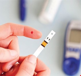 اكتشاف سائل يخفض مستوى السكر في الدم