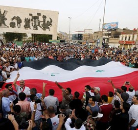 بيان من ساحة التحرير يدعو “الضباط الوطنيين” في وزارة الدفاع إلى التدخل..