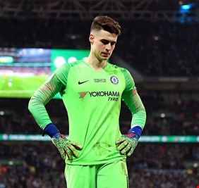 هدف برشلونة مرشح لخلافة كيبا في تشيلسي