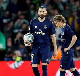 ريال مدريد يتعرض لهزيمة مذلة أمام ريال بيتيس