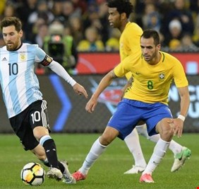 ميلو يكشف خطة لاعبي منتخب البرازيل لإيقاف ميسي