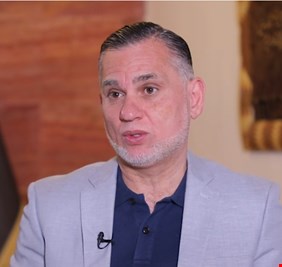 الاعرجي عن سياسيي العراق : كأننا أمام شخصياتٍ تنتمي لعصر الجاهلية لا لأحزابٍ وتياراتٍ إسلامية