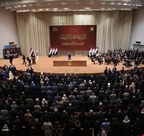 مراقبون: لابد من القيام بحجر سياسي لكل من تبوء مناصب في العراق بعد عام 2003