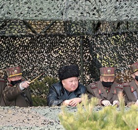 حرس السواحل الياباني وجيش كوريا الجنوبية: كوريا الشمالية أطلقت فيما يبدو صاروخا