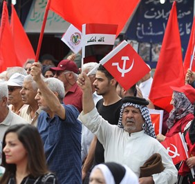 بالفيديو: فالح الدراجي ومحسن فرحان وعدنان البريسم يغنون لميلاد الحزب الشيوعي العراقي