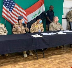 بالصور والتفاصيل .. التحالف الدولي يترك مليون دولار وراءه في قواعد القائم وk1 والقيارة !