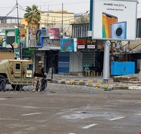 عضو بخلية الأزمة النيابية تحذر من ’’أزمة إنسانية’’ ستضرب 50 ألف مواطن مطلع نيسان المقبل