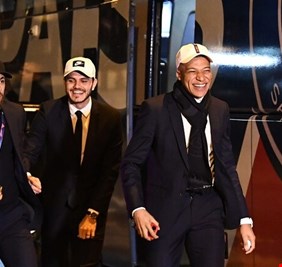 نيمار ينضم لقائمة النجوم المتبرعين بالملايين