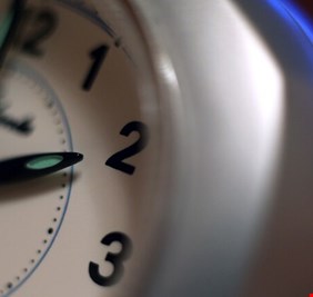 كيف نحتاط من فيروس كورونا بالنوم؟