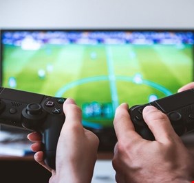 غوغل تطرح خدمة الألعاب Stadia مجانا في زمن الحجر الصحي