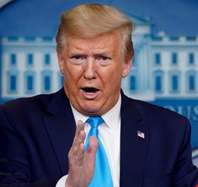 ترامب: نرى مؤشرات على تجاوز ذروة جائحة كورونا
