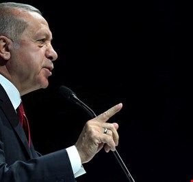 أردوغان يتوعد الحكومة السورية بـ