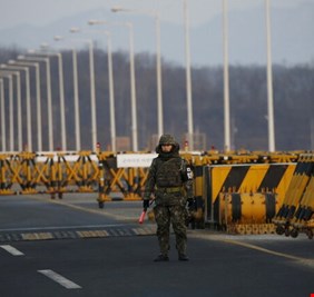 تصعيد بين الكوريتين.. تبادل لإطلاق النار بين الشمالية وجارتها الجنوبية