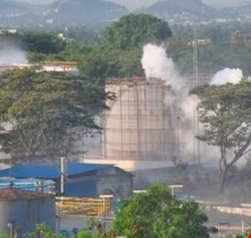 مشاهد مروعة في قرية هندية بعد تسرب هائل للغاز السام ومصرع عدة أشخاص