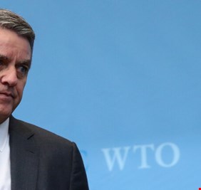 استقالة المدير العام لمنظمة التجارة العالمية