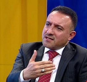وزير الصحة: تهريب اشخاص من دول موبوءة بكورونا لداخل العراق أمر خطير للغاية.. هذا ما وجه به الكاظمي