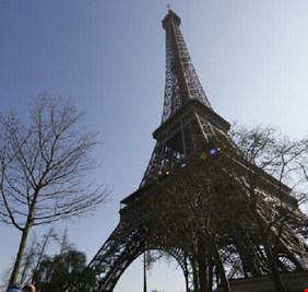 باريس تدعو لمزيد من التنسيق الأوروبي بشأن اعادة فتح الحدود