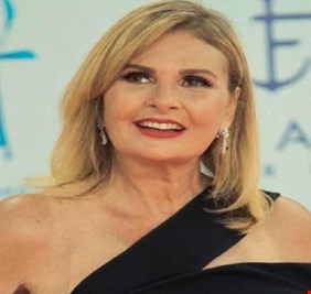 يسرا: الزعيم أنقذني من الموت أكثر من مرة