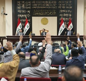 قرار نيابي متوقع دعماً لجهود الحكومة الرامية لتأمين رواتب الموظفين