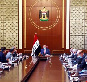 الكاظمي يشدد على أهمية حماية الأمن الصحي للمواطنين في ظل كورونا