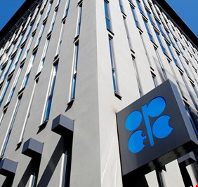 ارتفاع أسعار النفط بعد تمديد 