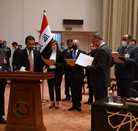 قيادي تركماني ووزير ونائب سابق: الكاظمي (ضربنا أبرة مخدرة) كي  لا نعترض على تمرير الوزارات الشاغرة