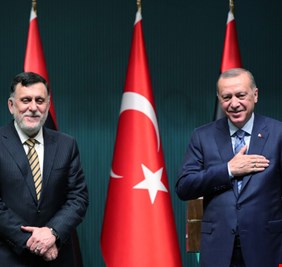 صحيفة: تركيا تعمل على إنشاء قاعدتين عسكريتين جديدتين في ليبيا