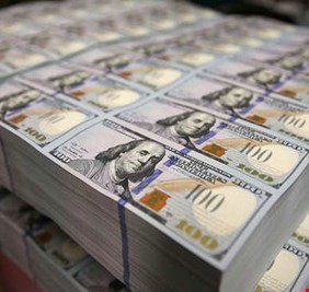 أمريكا تحذر حكومة الكاظمي من إستعمال الإحتياط النقدي العراقي المحفوظ لديها !