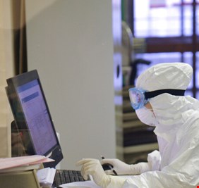 الدفاع الروسية تكشف عن حالة المتطوعين في اختبار لقاح ضد كورونا