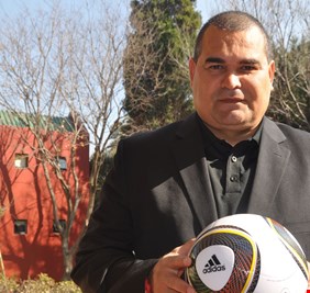 تشيلافيرت: ميسي الأفضل على الأرض.. وتحذيري أغضب مارادونا