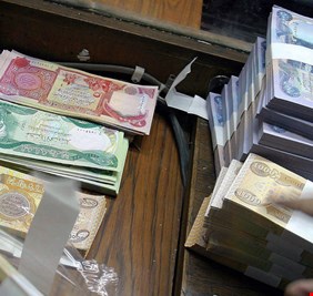 معزوفة إستقطاع رواتب الموظفين تعود ثانية.. وزير المالية يتحدث عن إستقطاع جديد للموظفين، والمالية النيابية تسميه تعديلاً وليس إستقطاعاً !