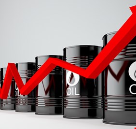 أسعار النفط ترتفع بدعم بيانات للاقتصاد الأمريكي