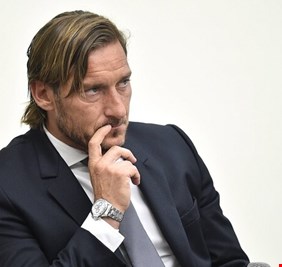 توتي إمبراطور روما