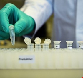 قمة عالمية تجمع 6.9 مليار دولار لمكافحة كورونا وتدعو لتوفير اللقاح للجميع