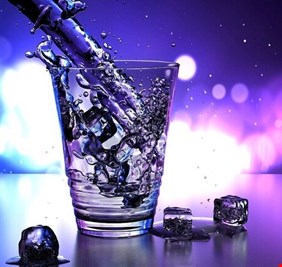 علامات تدل على أنك لا تشرب كمية كافية من الماء