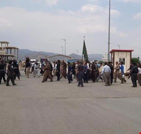 نائب عراقي سابق سيخلف الكسنزان الراحل.. لماذا اقتحم الدراويش الإيرانيون مدينة السليمانية ؟!