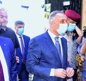 بعد وصوله إلى المحافظة.. الكاظمي يفتتح مستشفى الإمام الحسن في كربلاء