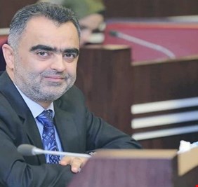 بعد كشف أملاك بارزاني .. نائب يستقيل من برلمان كردستان
