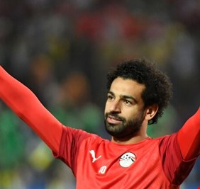 تأجيل حفل تكريم صلاح في مصر بسبب قرار إنجليزي