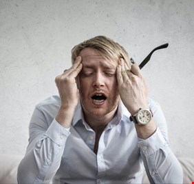 5 أطعمة تساعدك على كبح التوتر والقلق