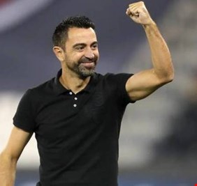 تقرير صحفي يكشف عن موعد تولي تشافي تدريب برشلونة