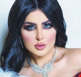 الكويت.. النيابة تجمد أرصدة وممتلكات مشاهير 