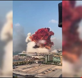 بالفيديو .. انفجار كبير في مرفأ بيروت
