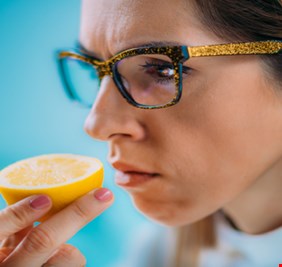 باحثون يكشفون عن عارض يصيب مرضى 