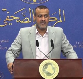 النائب الصيادي: الحكومة الحالية حكومة فيسبوك وسيلفي، وعلى الكاظمي سحب يد فؤاد حسين ريثما ينتهي إستجوابه قضائياً